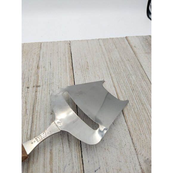 Vintage Stainless Steel Cheese Plane Slicer -Meat Knife - Planer Wood Handle #6 - Picture 5 of 7